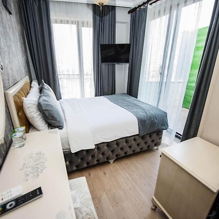 The New Pera Life Hotel Istanbul Exterior photo