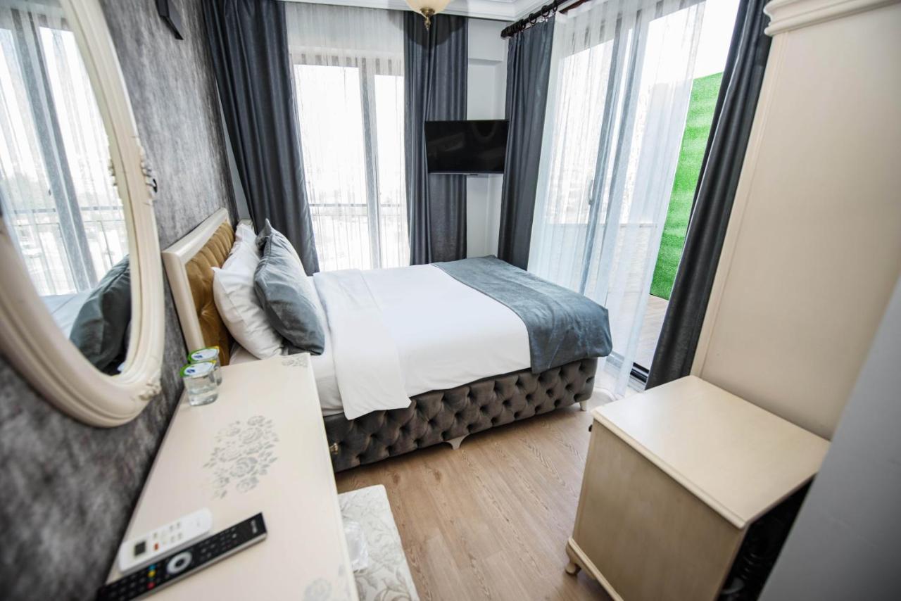 The New Pera Life Hotel Istanbul Exterior photo